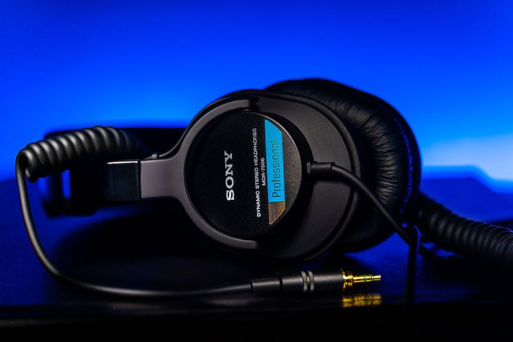 Headphone Under 100 Sony MDR-7506